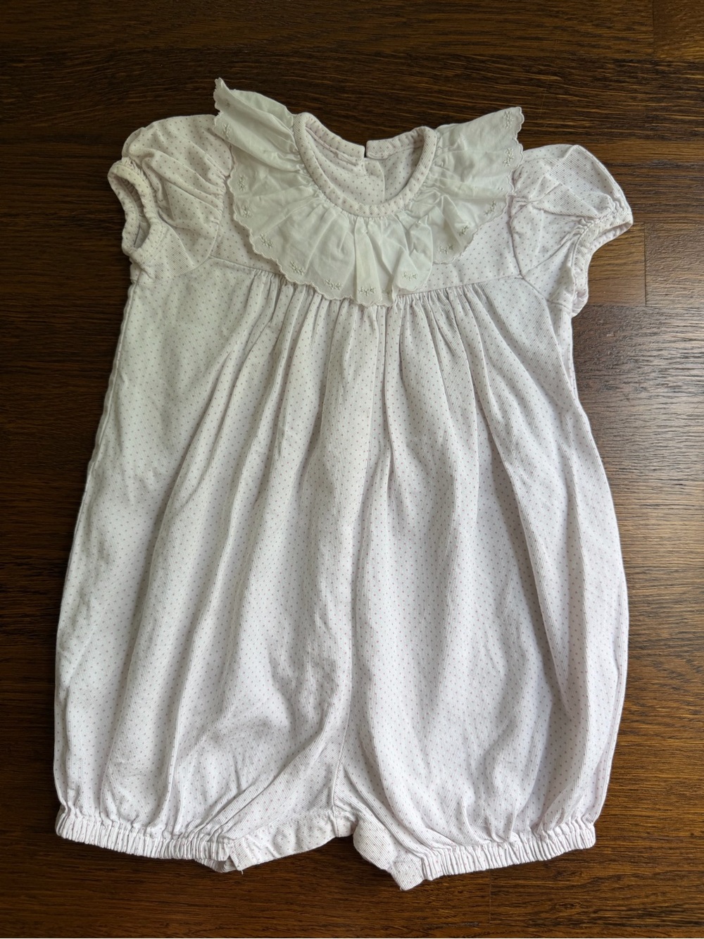 Anvy Kids White Ruffled Baby Short Romper 24m